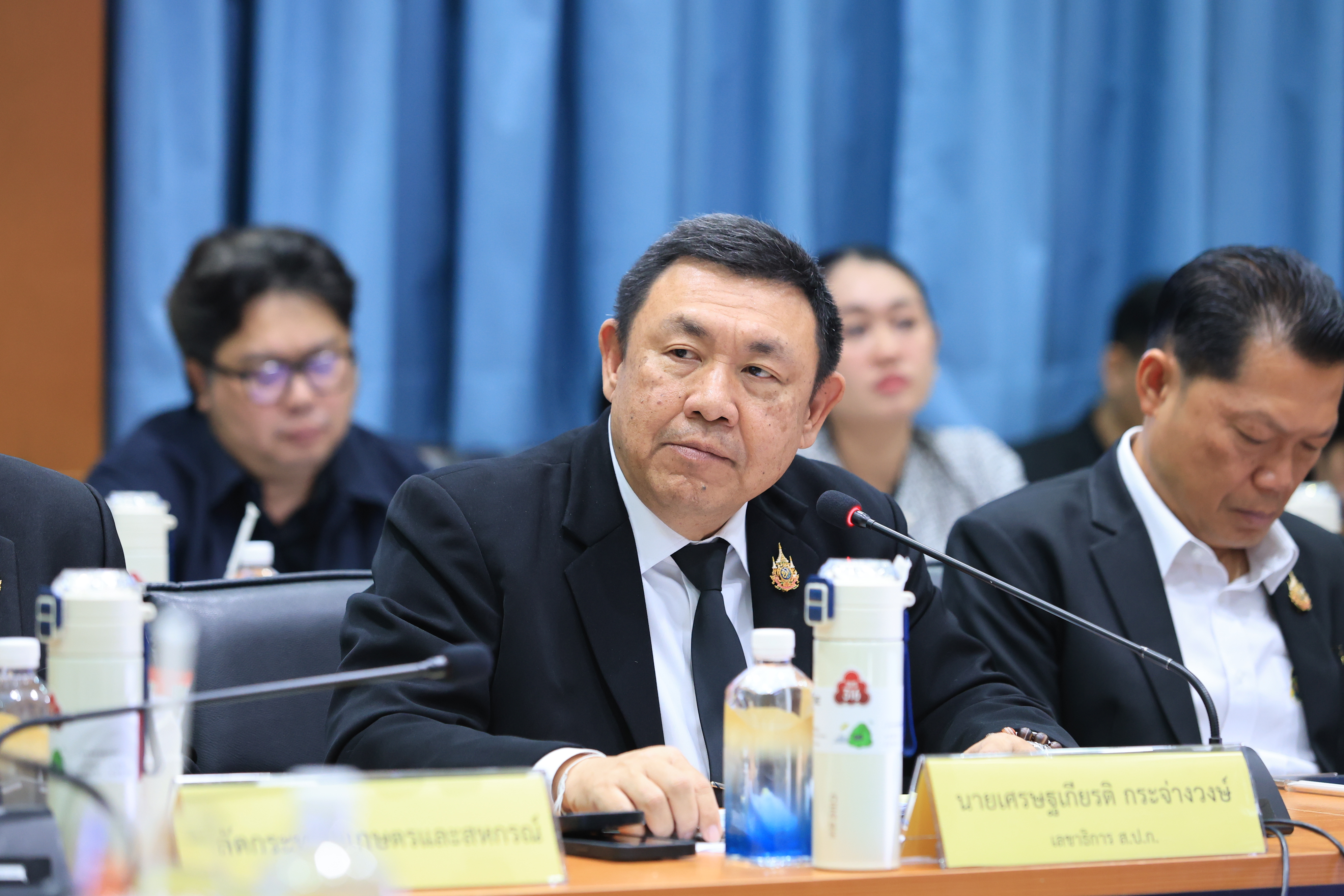 title - ส.ป.ก. ร่วมประชุมขับเคลื่อนนโยบายสำคัญของ รมว.กษ. ครั้งที่ 7/2569  “ยกระดับสิทธิโฉนดเพื่อการเกษตร ปักหมุดพืชเศรษฐกิจใหม่ 